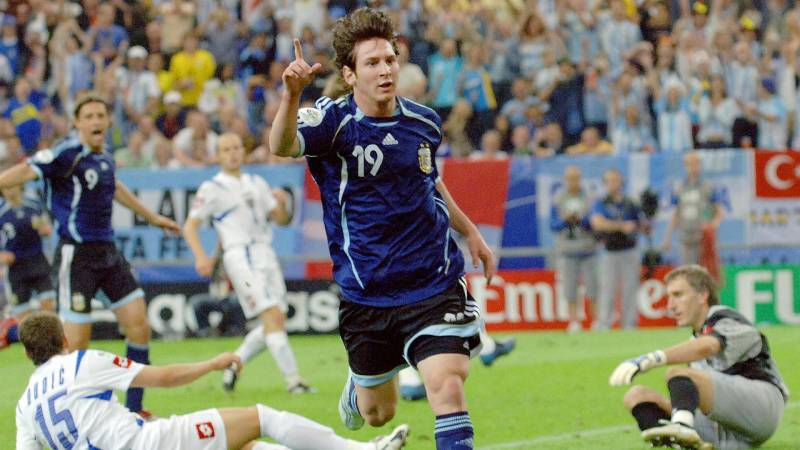 Lionel Messi young world cup
